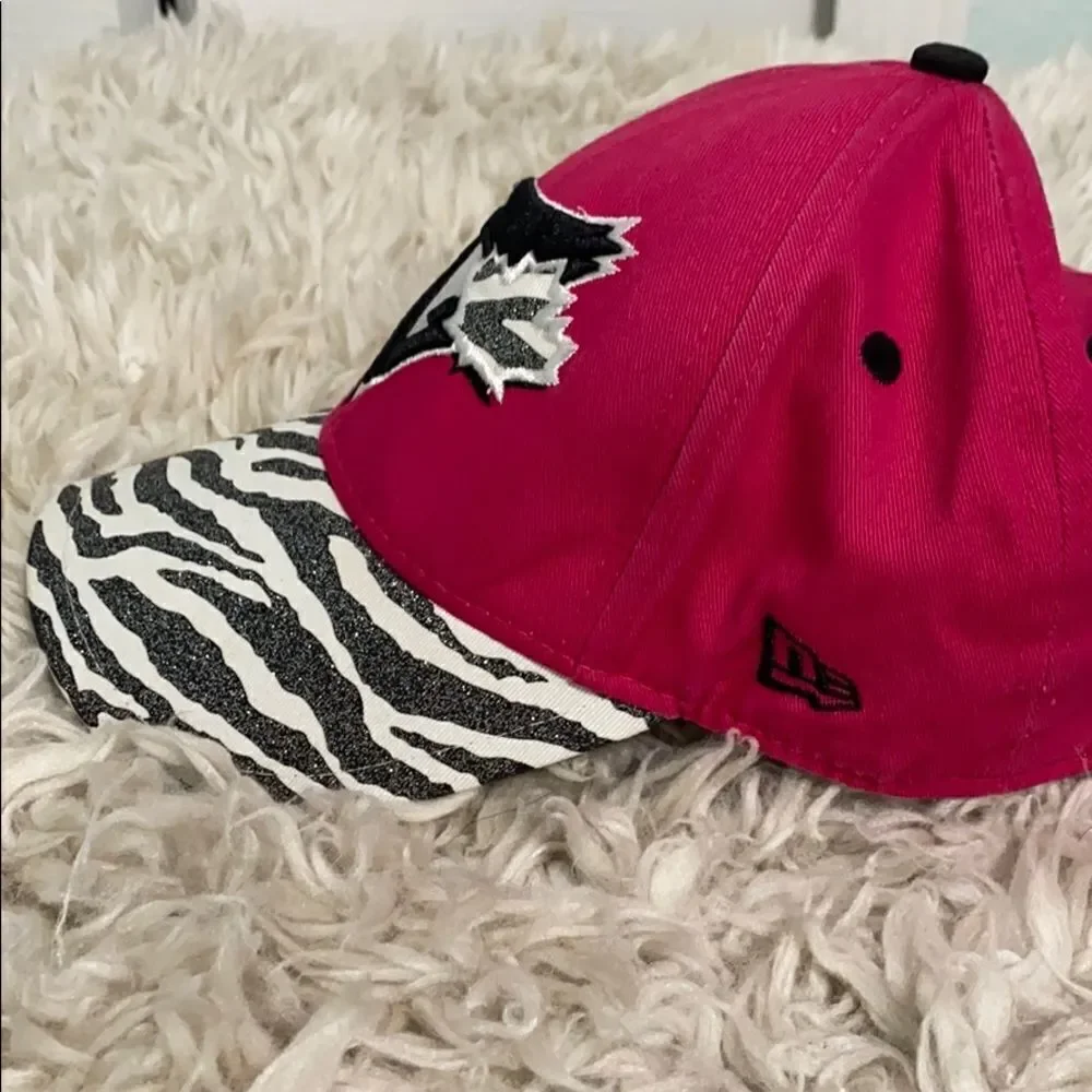 Youth New Era Toronto Blue Jays Pink Zebra Print 9FORTY Adjustable Hat Cap